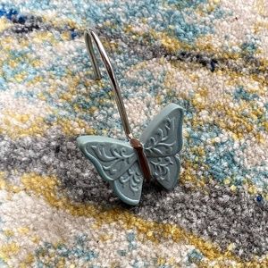 Butterfly & Circle Shower Hooks